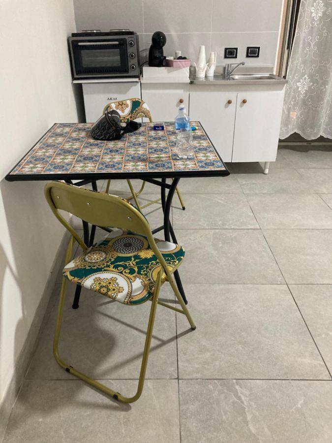 Annahouse Bed and Breakfast Napoli Esterno foto