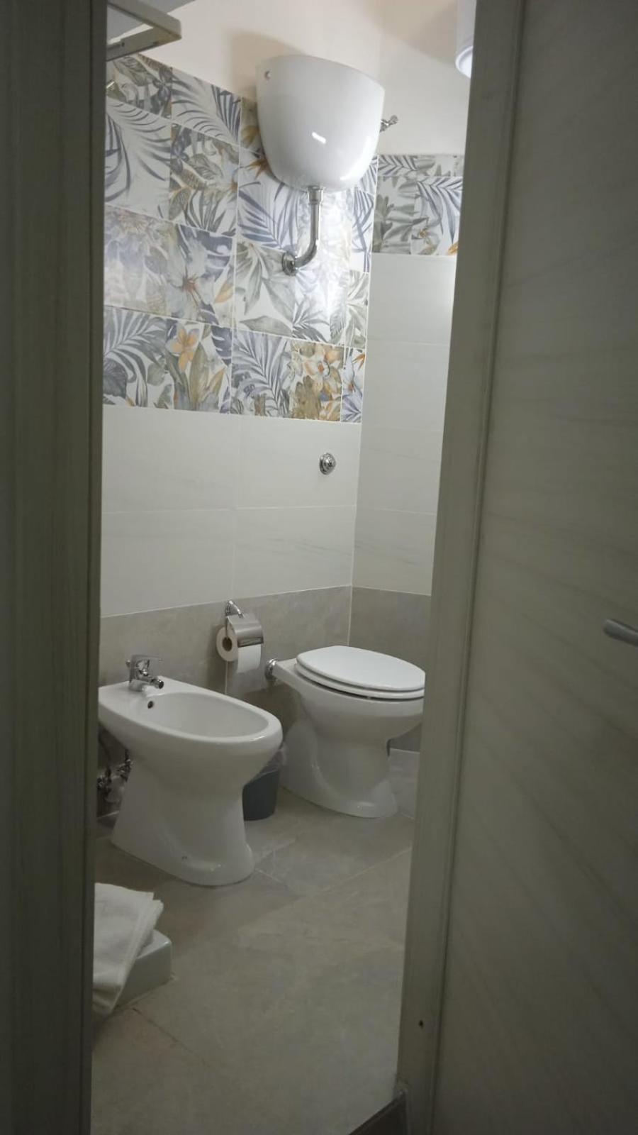 Annahouse Bed and Breakfast Napoli Esterno foto