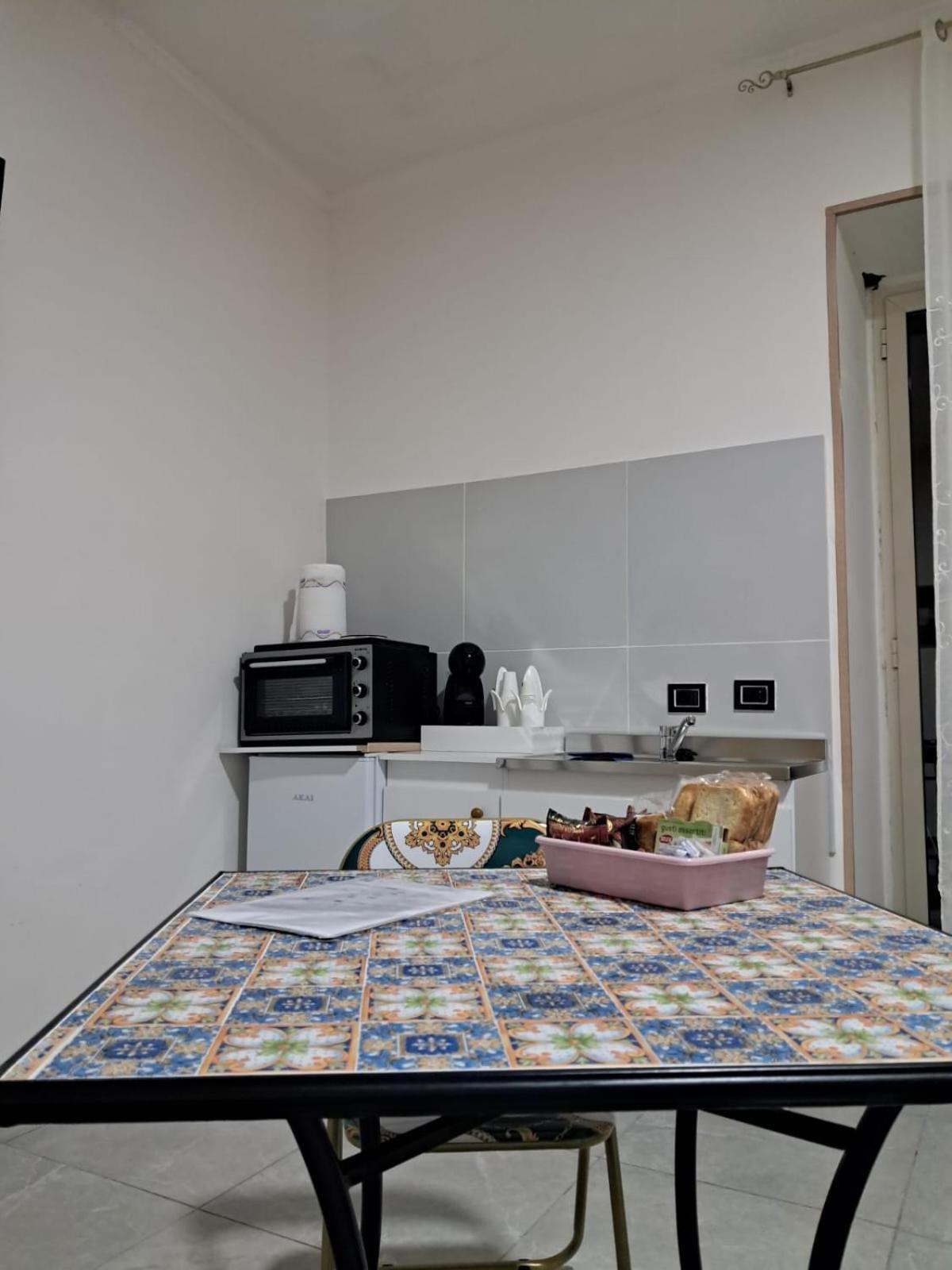 Annahouse Bed and Breakfast Napoli Esterno foto